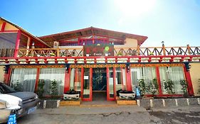 Shangri-la Cozy Inn